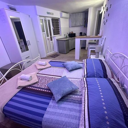 Studio Apartman M&M Spalato Esterno foto